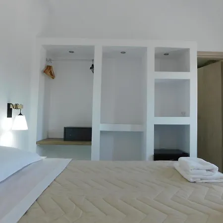 Hotel Fira Veronica *