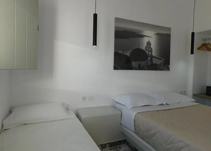 Fira Veronica Hotel Imerovigli (Santorini)